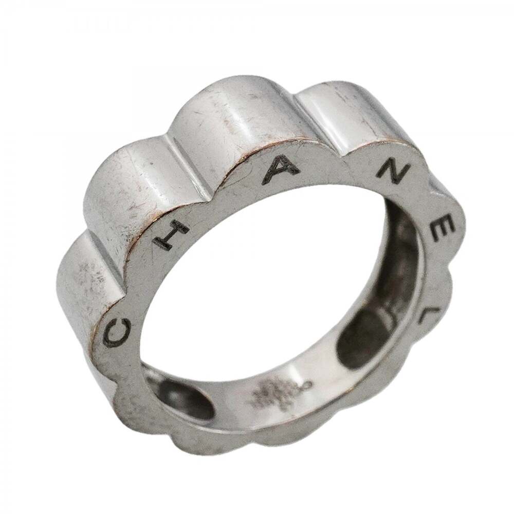 Chanel Camellia Profield Band Ring 18K #266426C18B